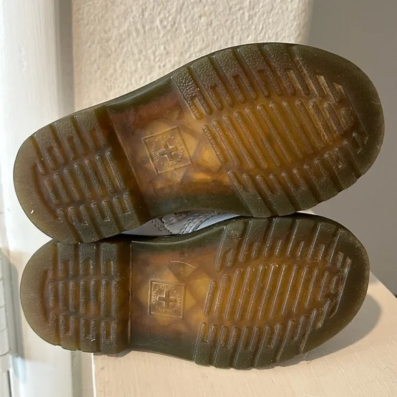 Doc Martens - 1460J JY004 - White/Rose Gold Boots w/ Zipper - US SIZE 7C - Picture 8 of 9